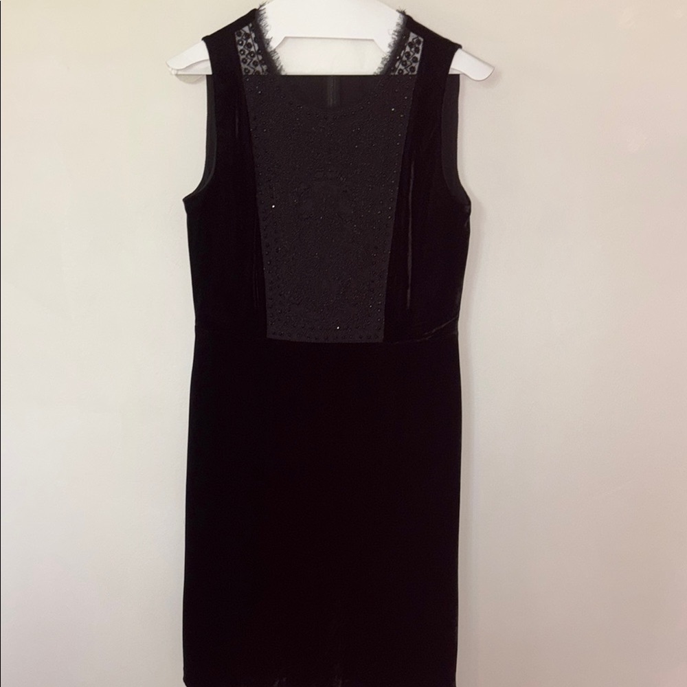 Elie Tahari Black Sleeveless Mini Dress